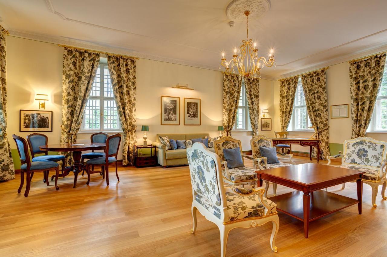 Urlaubsresidenz Marstall Und Kanzlei Im Schlossensemble